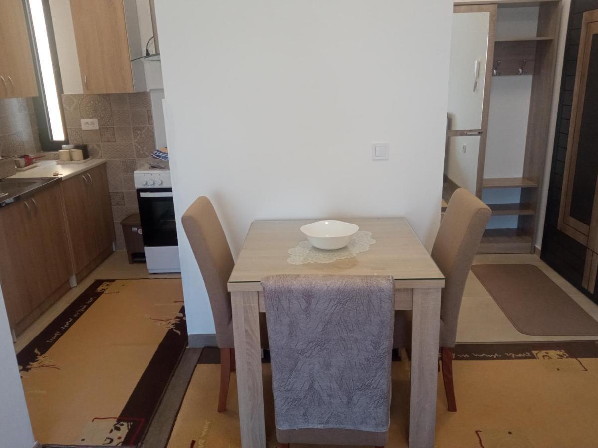 Apartman Ami Ulcinj Zewnętrze zdjęcie