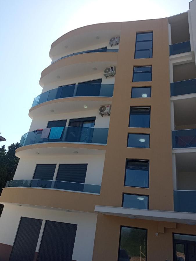 Apartman Ami Ulcinj Zewnętrze zdjęcie